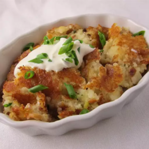 Discover the secret to making crispy fried mashed potatoes, a perfect blend of comfort and crunch. Ideal for snacks or side dishes